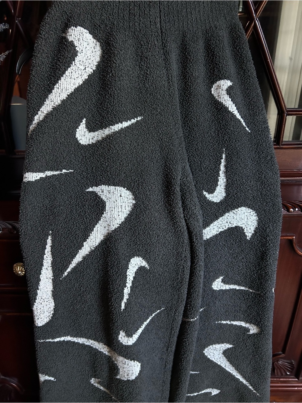 Nike Sportswear Phoenix Cozy Boucle Wideleg Pants With Swoosh Accents - Picture 3 of 9